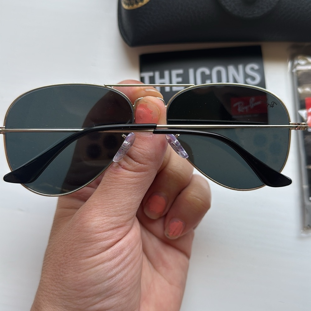 Classic Ray-Bans - Picture 2 of 4